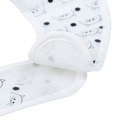 Lassig Śliniak wodoodporny 6m+ Little Chums Kot