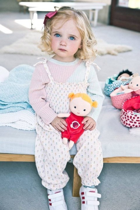 LILLIPUTIENS Lalka w koszyczku + ubranko + kocyk Aghate 12 m+