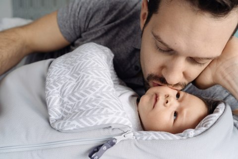 Zaffiro Śpiworek 5w1 śpiwór do wózka i fotelika - beige leaves BEBE