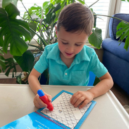 Melissa & Doug Magiczna Kolorowanka Wodna WaterWOW ZNAJDŹ DROGĘ AUTA