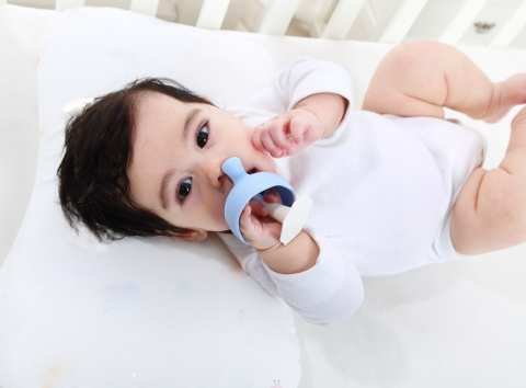 Mombella Uspakajający Gryzak Grzybek Blue