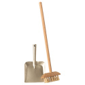 Maileg Miotła i szufelka Akcesoria dla lalek - Broom set