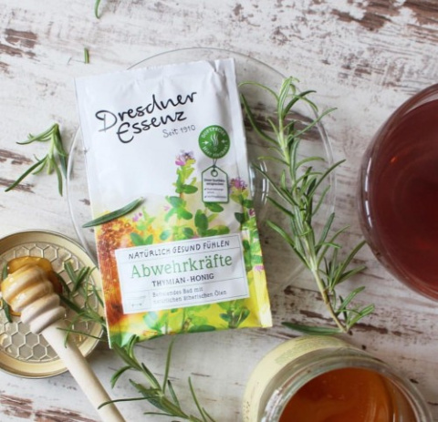 DRESDNER ESSENZ - SÓL DO KĄPIELI WZMACNIAJ ODPORNOŚĆ 60G W WALCE Z PRZEZIĘBIENIEM