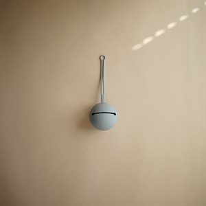 Mushie Etui na smoczek do wózka Kula - Powder Blue (Sky Blue)