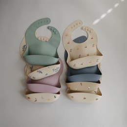 Mushie Śliniak Silikonowy Warm Taupe