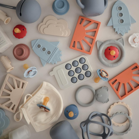 Mushie Silikonowy Gryzak Sun Shifting Sand