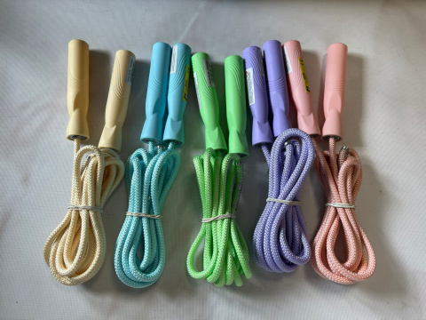 Skakanka sznurkowa pastelowa MIX 1 szt.