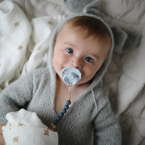FRIGG Smoczki 0-6m Daisy Kauczuk Powder Blue + Glacier Blue - Rozmiar 1