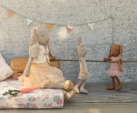 Maileg Króliczek Czekoladowy brąz - Kostium baletowy i spódnica w kolorze różowym | rozmiar 1