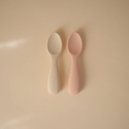 Mushie Łyżeczki Startowe – 2-pack|Blush/Shifiting Sand