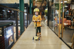 SCOOTANDRIDE Kask S-M dla dzieci 3+ | Lemon