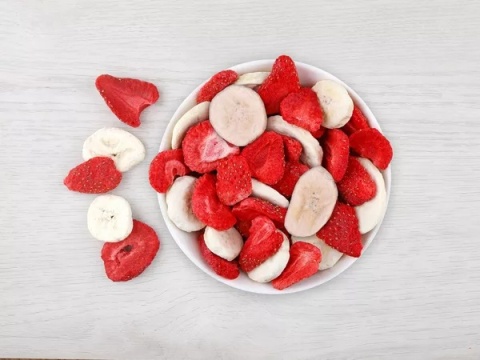 Mixit Crunchy Fruits | Banana and Strawberry (80g)