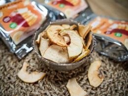 Mixit Natural Apple Chips for Pockets (25g)